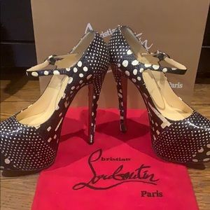 Christian louboutin babydoll daffodil pimps. 37